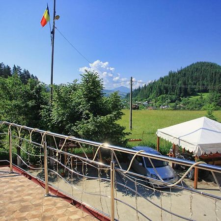 Pensiunea Paradiso Poiana Teiului Экстерьер фото