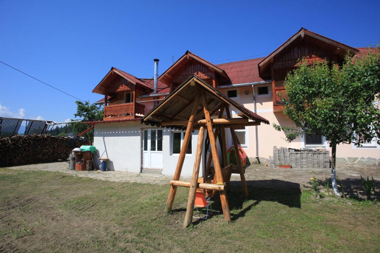 Pensiunea Paradiso Poiana Teiului Экстерьер фото